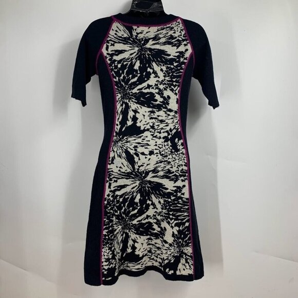 Title Nine Women's Merino Wool Blend Pockets Graphic Pattern Mini Dress Size XS - Picture 2 of 12